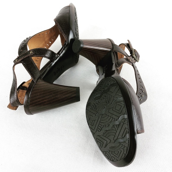 INDIGO by CLARKS BROWN LEATHER STUDDED ANKLE STRAP - Picture 4 of 8